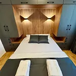 شقة Riverside Downtown سكوبجي