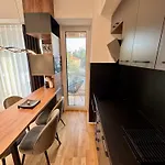 Riverside Downtown * سكوبجي