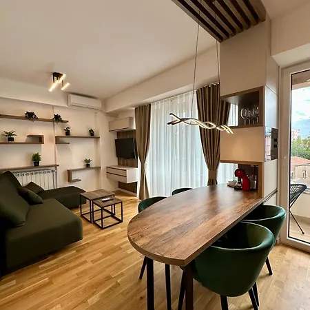 Apartment Riverside Downtown Skopje