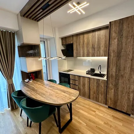 Апартаменти Riverside Downtown Скоп'є