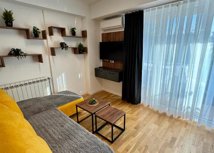 Riverside Downtown Apartment Skopje