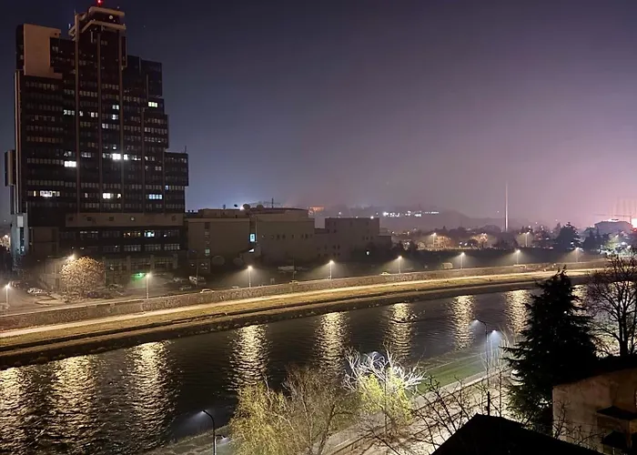 דירה Riverside Downtown *